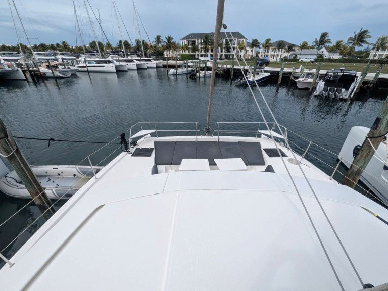 Catamaran for rent Bas du Fort at the best price