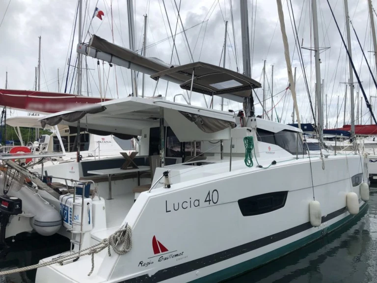 Catamaran rental with or without captain Fountaine Pajot Le Marin