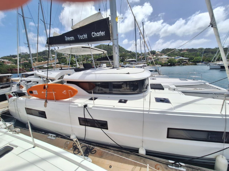 Catamaran rental with or without captain Lagoon Nassau