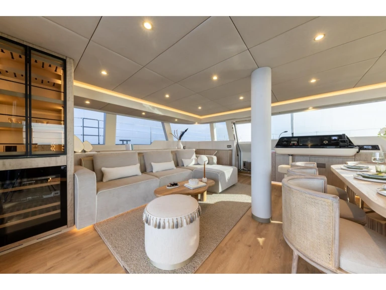 Boat rental Sunreef Sunreef 60 in Kaštel Gomilica on Samboat