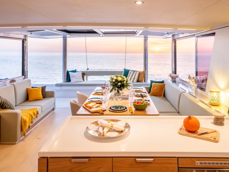 Yacht charter Ibiza Town cheap Bali 5.4