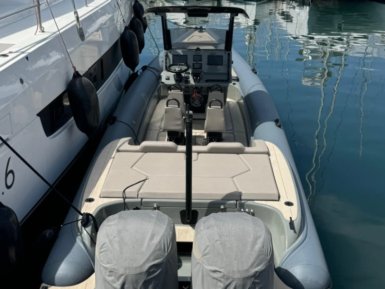 Yacht charter Alimos cheap Rock 30