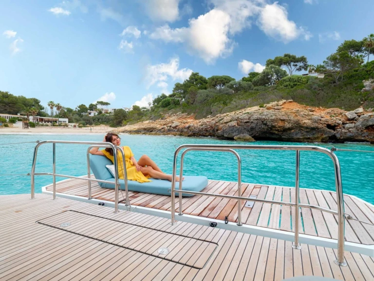 Rent a Lagoon Lagoon 55 - 4 + 2 cab. Trogir