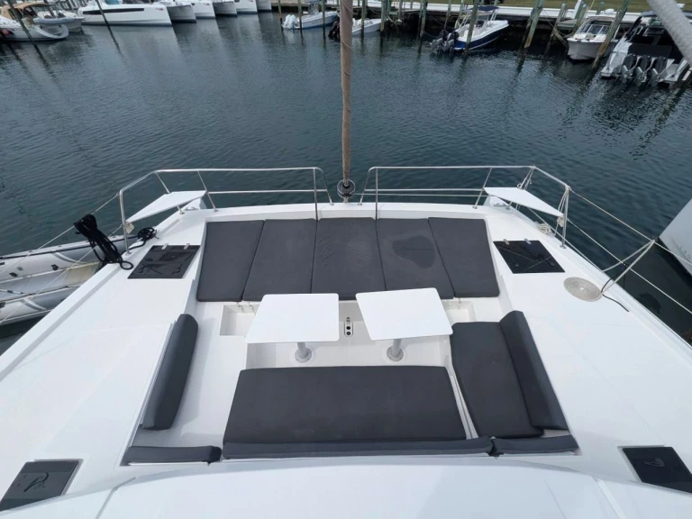 Bareboat Rental Catamaran Bali with a boat licence