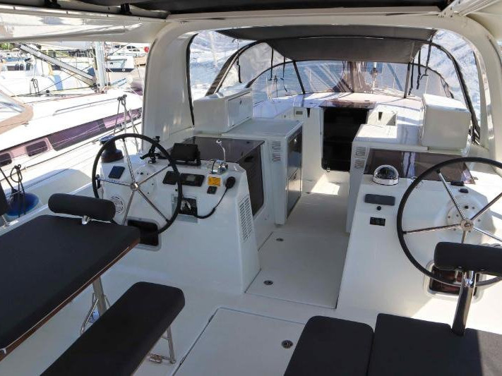 Sailboat rental with or without captain Jeanneau Kos