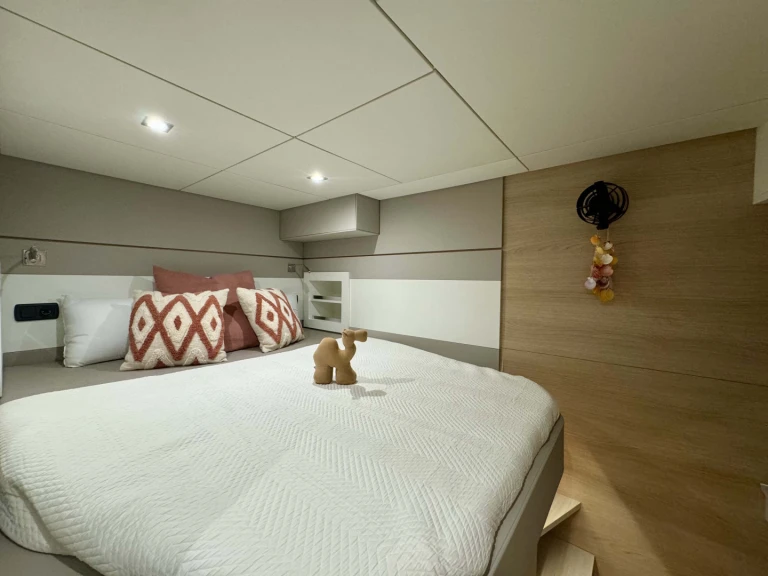 Catamaran rental in Port Grimaud - Aventura Aventura 45