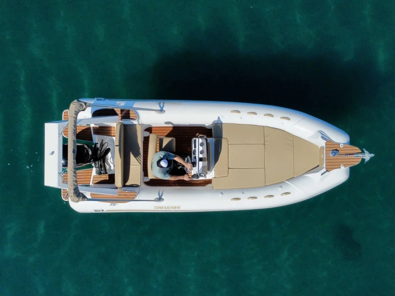 Tomahawk VIP 2026 in Old port of Corfu on SamBoat