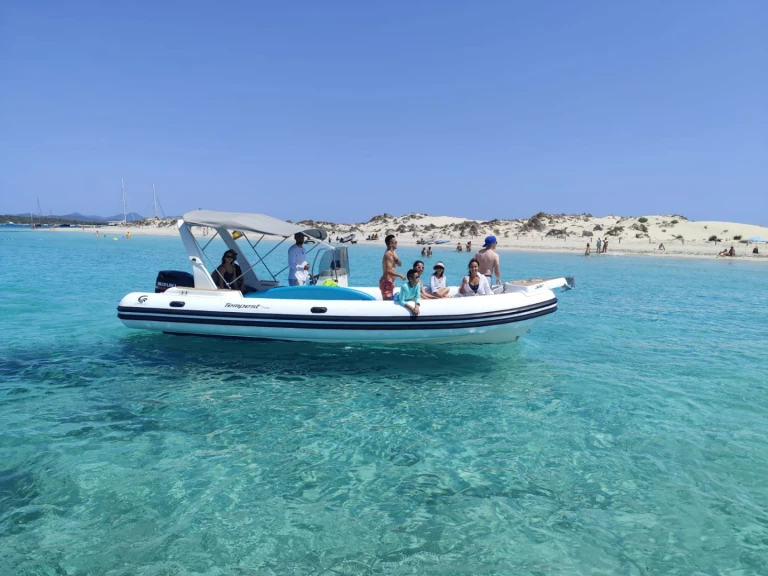 Yacht charter Santa Eulària des Riu cheap Tempest 750