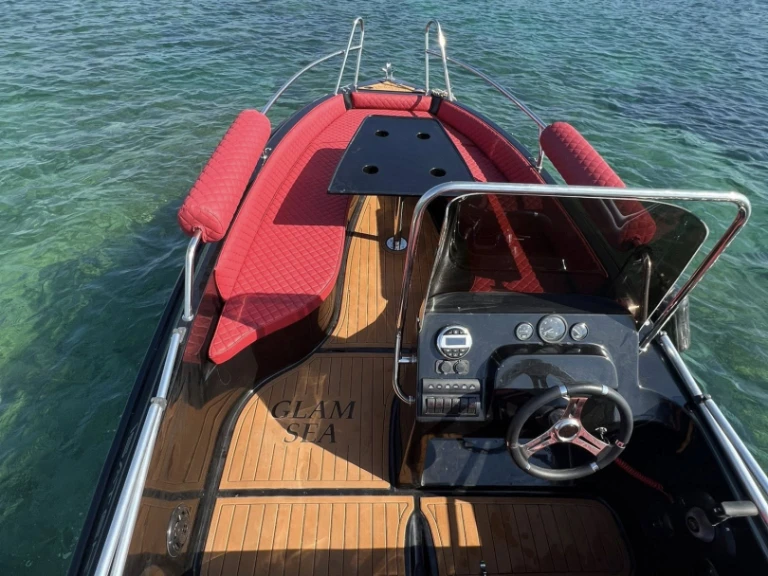 Rent a ISATEK TEKNE COBRA 495 Glyfada