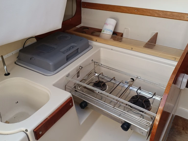 Rent a Bénéteau First 25 La Rochelle