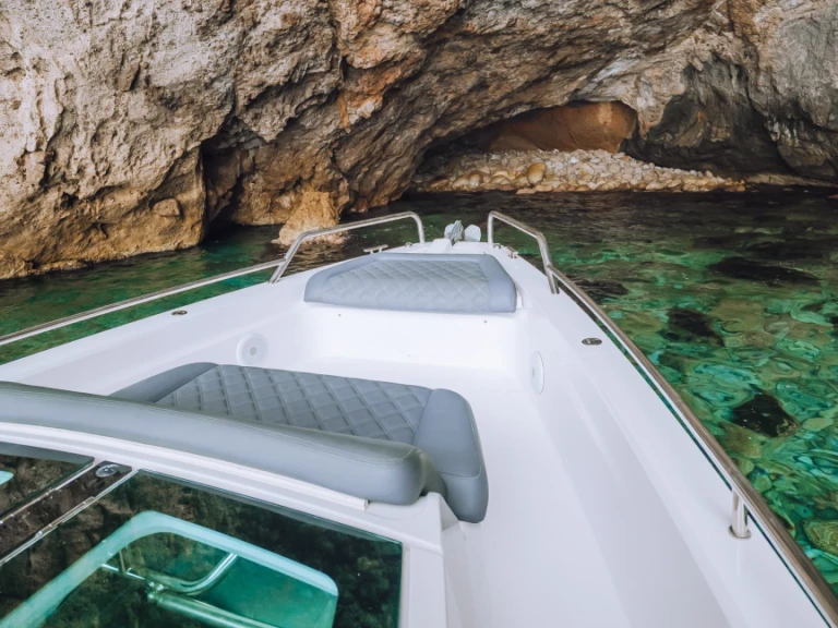 Boat rental Axopar Axopar 37 T-Top in Alyki on Samboat