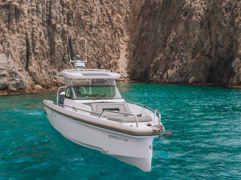 Motorboat rental with or without captain Axopar Alyki