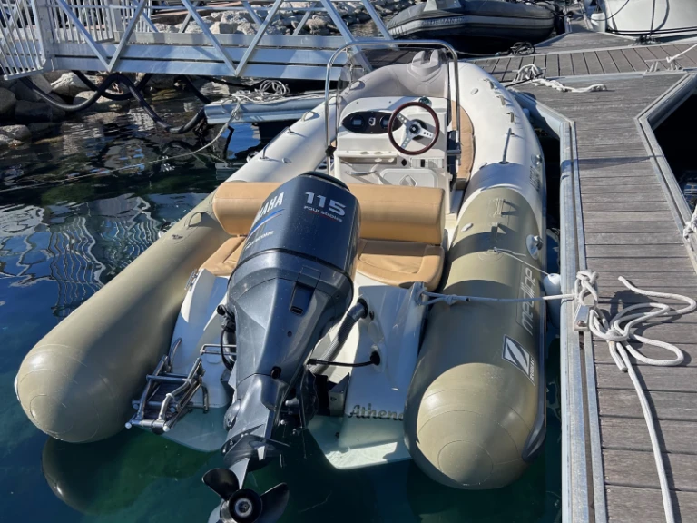 Yacht charter Pietrosella cheap Medline 550