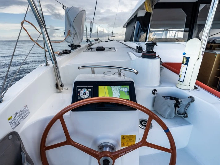 Catamaran rental in Papeete - Excess Excess 11 (Owners Version)