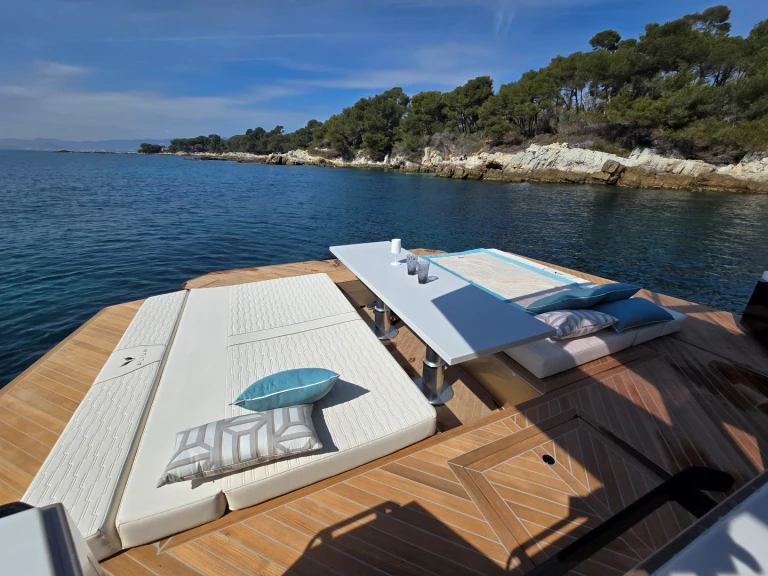 Boat rental Alium Yachts 42 T-TOP in Cannes on Samboat
