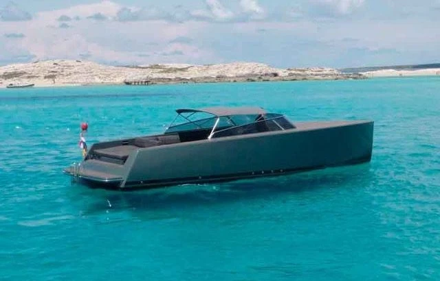 VanDutch VanDutch 40 in Marina Botafoch on SamBoat