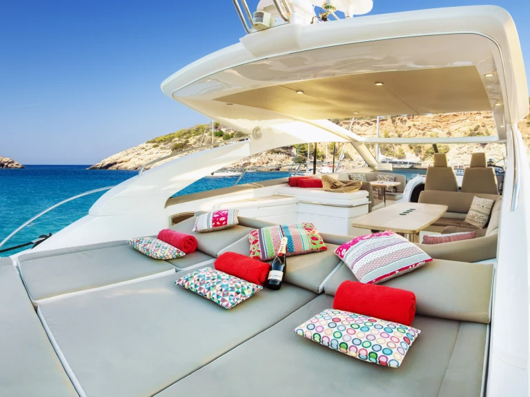 Motorboat rental with or without captain Princess Marina Botafoch