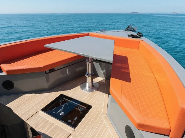 Motorboat rental in Ibiza Magna - De Antonio D28