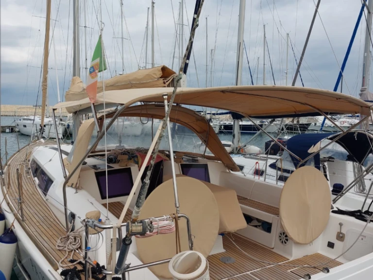 Dufour Dufour 410 Grand Large in Lavagna on SamBoat