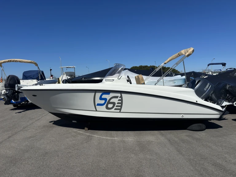 Motorboat rental in Ciutadella de Menorca - AQUA S6