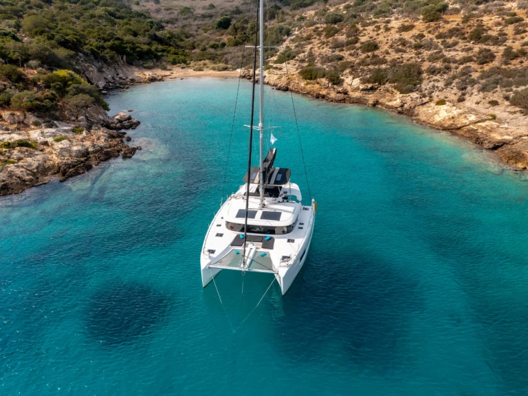 Catamaran rental in Marina Aliki - Lagoon Lagoon 46