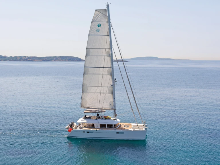 Lagoon Lagoon 560 in Trget on SamBoat