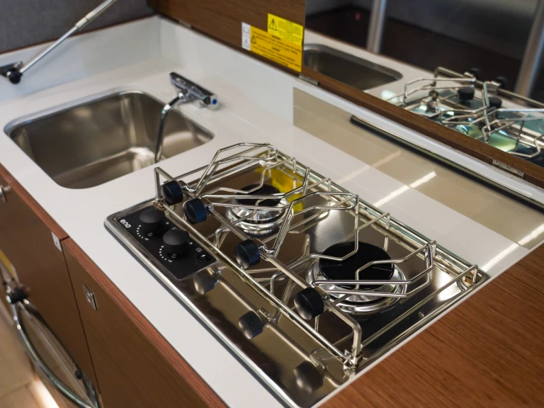 Motorboat rental with or without captain Delphia Split