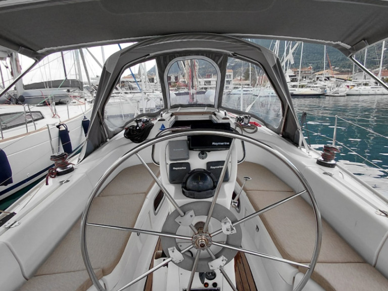 Bavaria Bavaria 36 charter bareboat or captained in  Lefkáda