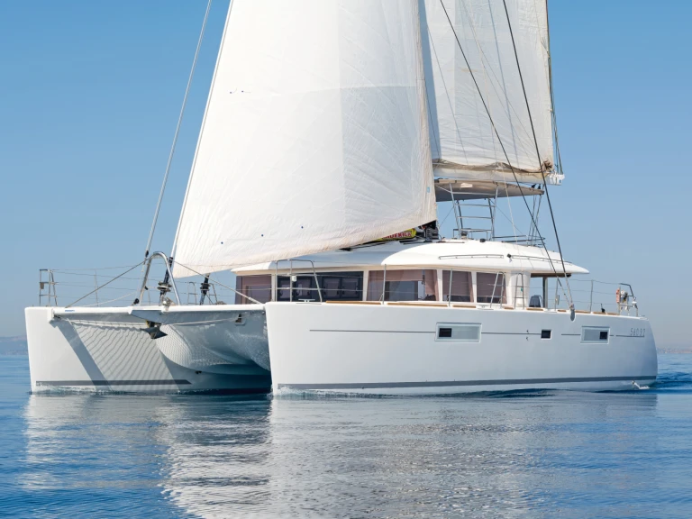 Catamaran for rent Trget at the best price