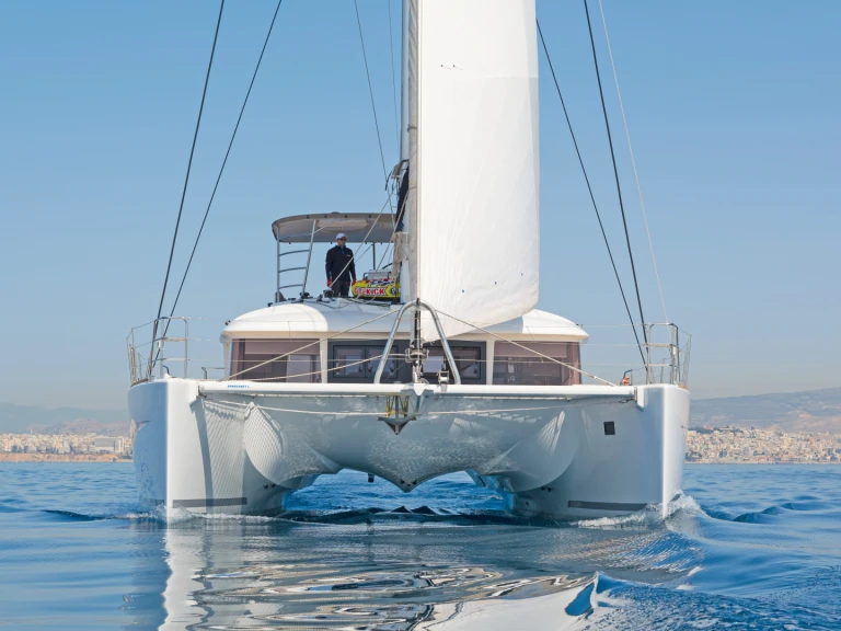 Lagoon Lagoon 560 charter bareboat or captained in  Trget