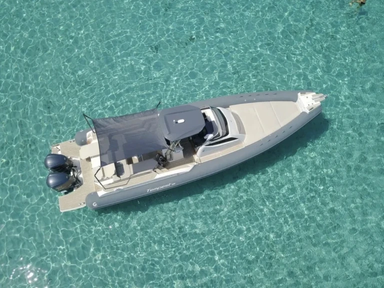 Boat rental Capelli Tempest 38 in Marseille on Samboat