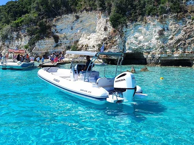 Boat rental Salpa Salpa Soleil 23 in Corfu on Samboat