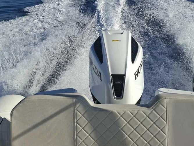 Salpa Salpa Soleil 23 charter bareboat or captained in  Corfu