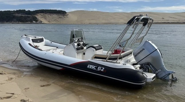 RIB for rent Lège-Cap-Ferret at the best price