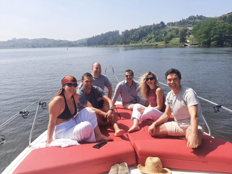 Boat rental Princess Princess 286 Riviera in Porto on Samboat