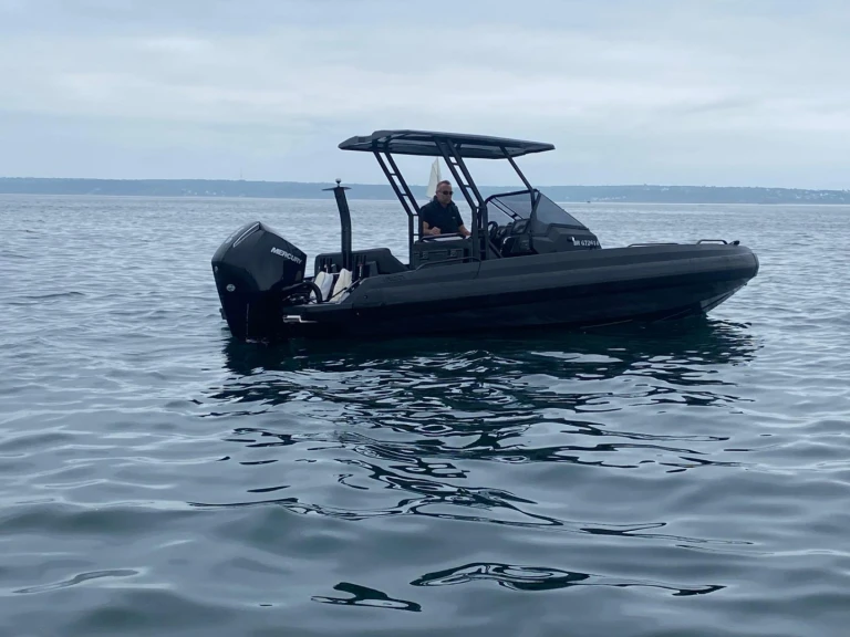 IRON 647 charter bareboat or captained in  Brest