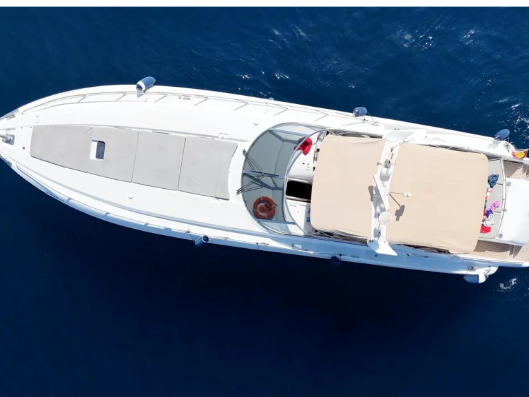 Rent a Sunseeker Predator 63 Puerto Deportivo de Marbella
