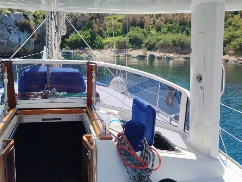 Sailboat rental with or without captain Bavaria Xemxija