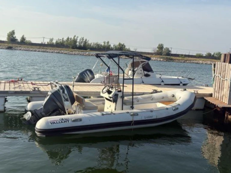 RIB rental in Carnon-Plage - Valiant DR 570