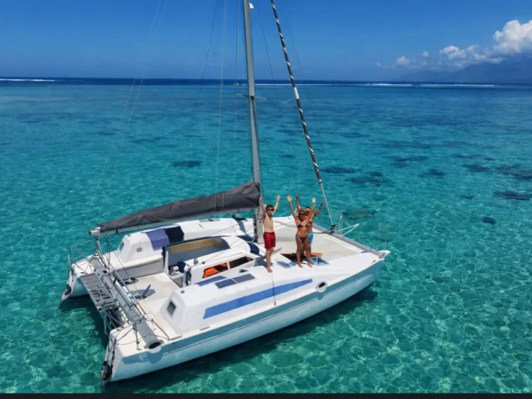 Edel Edel Cat 33 in Le Cap d'Agde on SamBoat