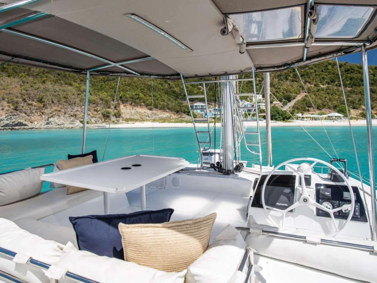 Catamaran rental in Tortola - Bali Bali 4.8