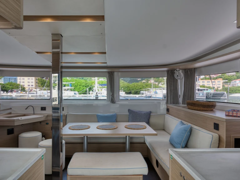 Catamaran for rent Tortola at the best price