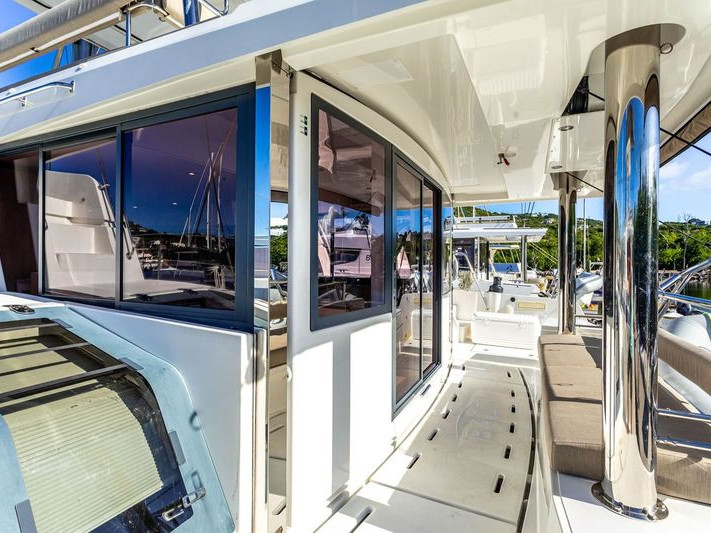 Catamaran rental in Tortola - Catana Bali 4.8