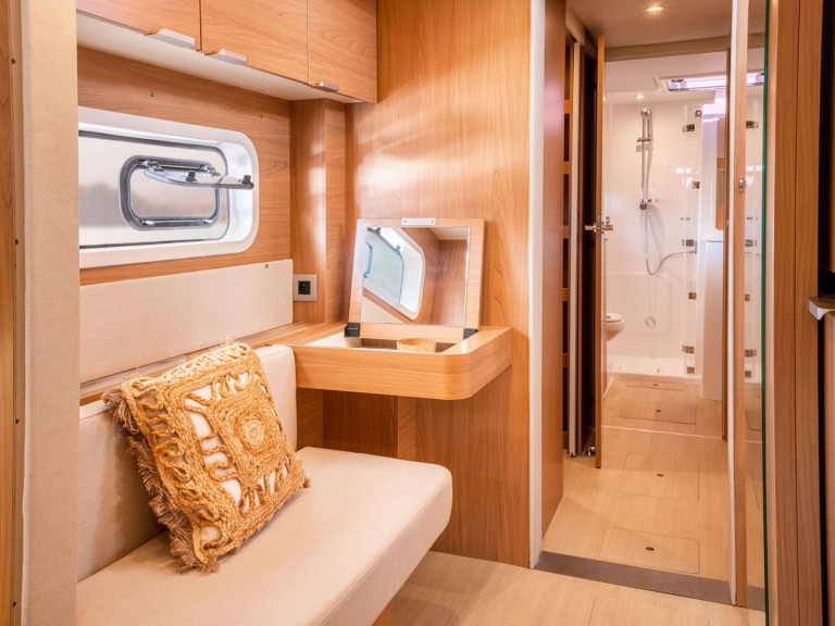 Bareboat Rental Catamaran Bali with a boat licence