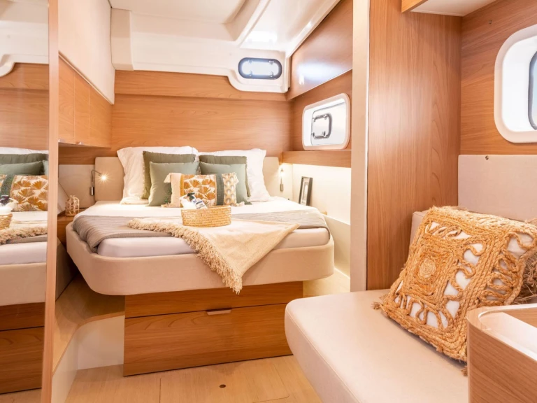 Catamaran for rent Le Marin at the best price