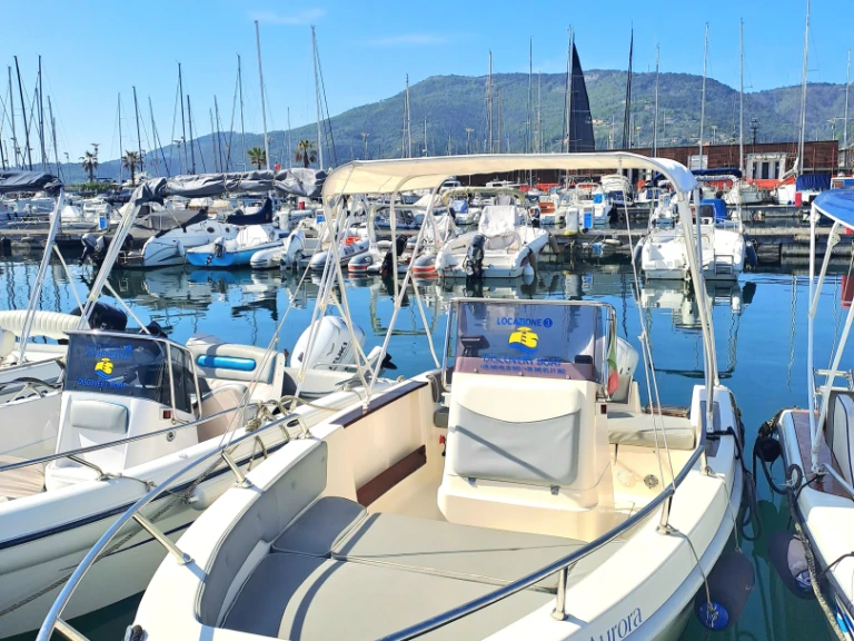 Motorboat rental in La Spezia - Gs Nautica OPEN 510