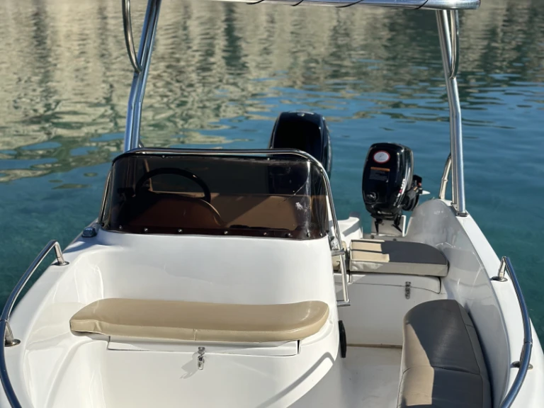 Boat rental Marinco 475 2025 in Faliraki on Samboat