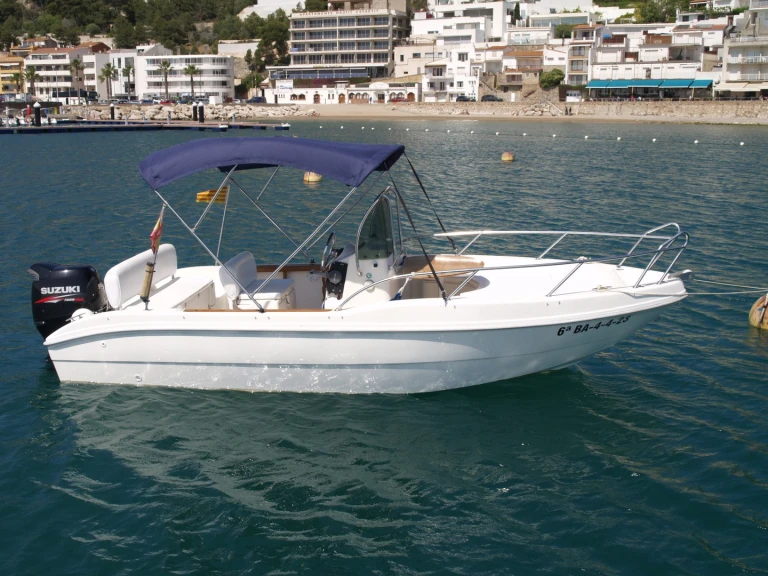 Boat rental Capelli Cap 18 in l'Estartit on Samboat