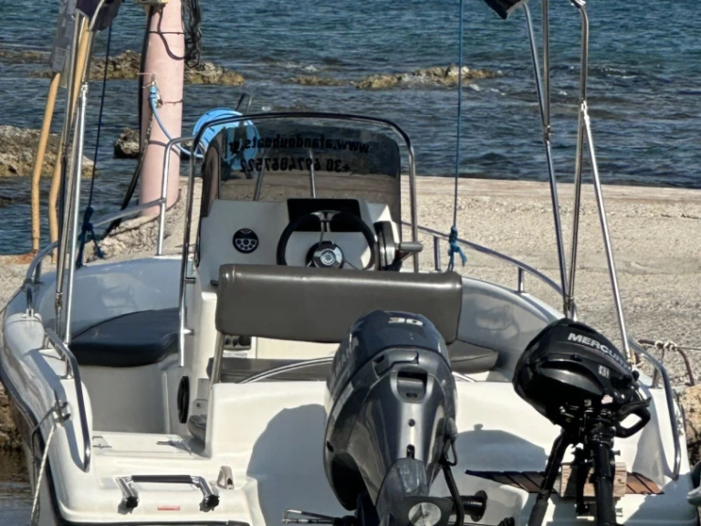 Bareboat Rental Motorboat Poseidon with a boat licence