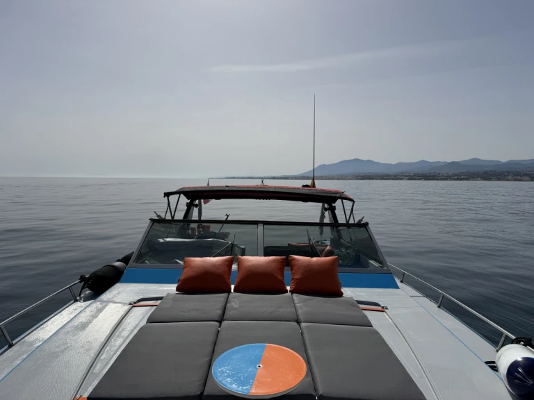 Yacht charter Marbella cheap Altura 47